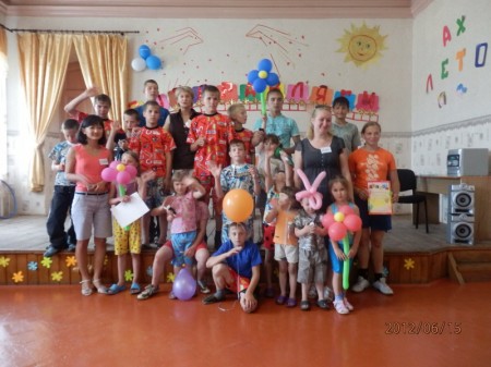 Молодые сотрудники  Ульяновского филиала  «Ростелеком» побывали в гостях у ребят  Детского дома «Остров  детства».