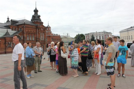 Поездки августа.