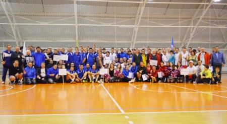 Состоялся  VI волейбольный турнир памяти Виктора Яковлевича Зарайского.