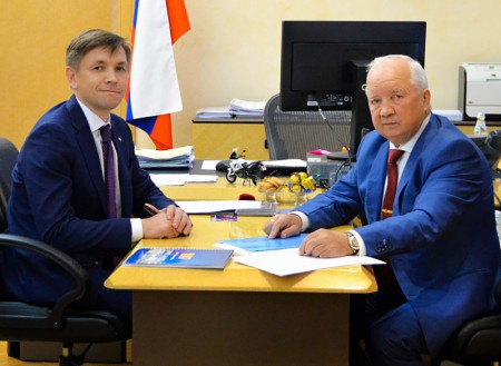 Председатель Профсоюза и глава Минкомсвязи России провели рабочую встречу.
